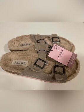 NWT Serra Suede Faux Fur Buckle Slides in Taupe and Pink